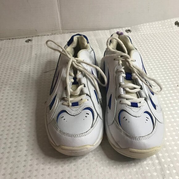 CURVES WOMENS LEATHER WALKING SHOES SIZE 6.5 - Picture 1 of 9